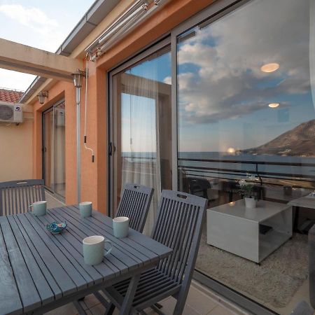 Sea View Two Bedroom Family Apartment With Pool - Sunset Ivanovici เบชิชิ ภายนอก รูปภาพ
