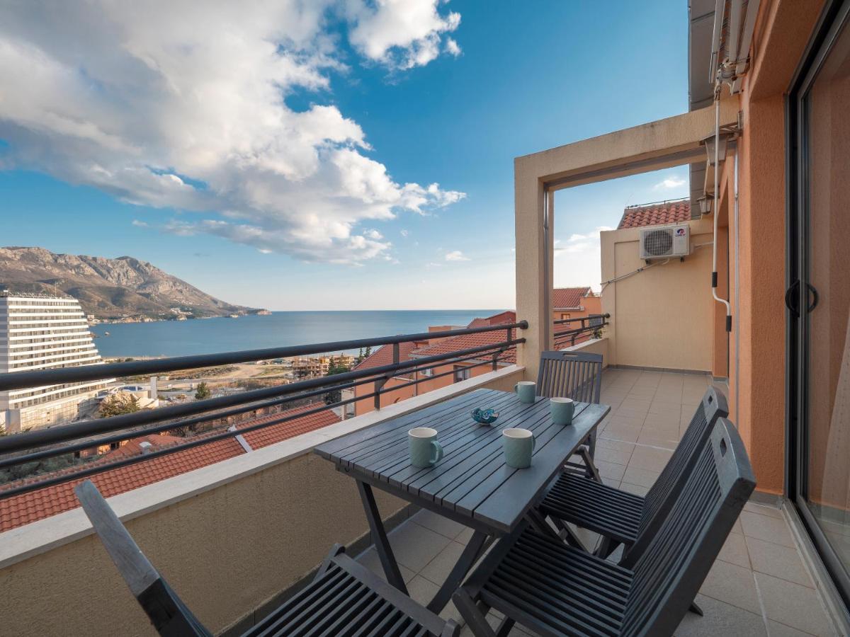 Sea View Two Bedroom Family Apartment With Pool - Sunset Ivanovici เบชิชิ ภายนอก รูปภาพ